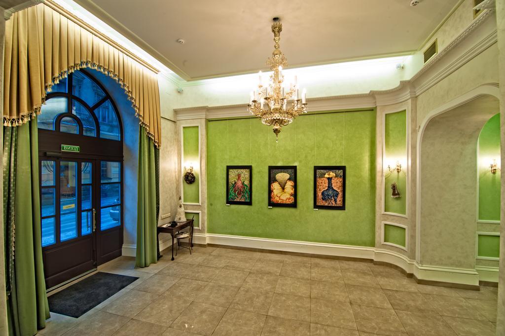 British Club Lviv Hotel Luaran gambar